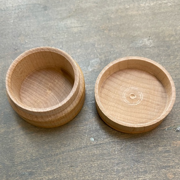 Laser Cut Wooden Dolphin Trinket Box - Picture 4 of 5